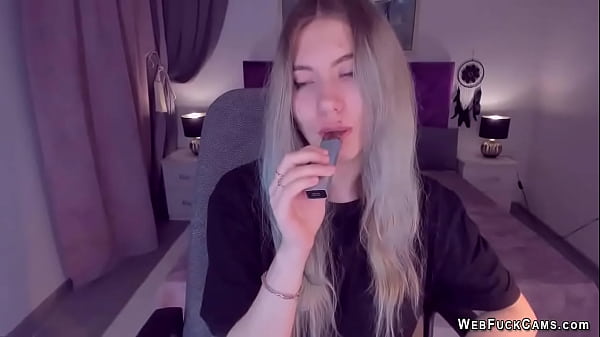 Big tits tattooed blonde amateur teen fingers shaved pussy on webcam